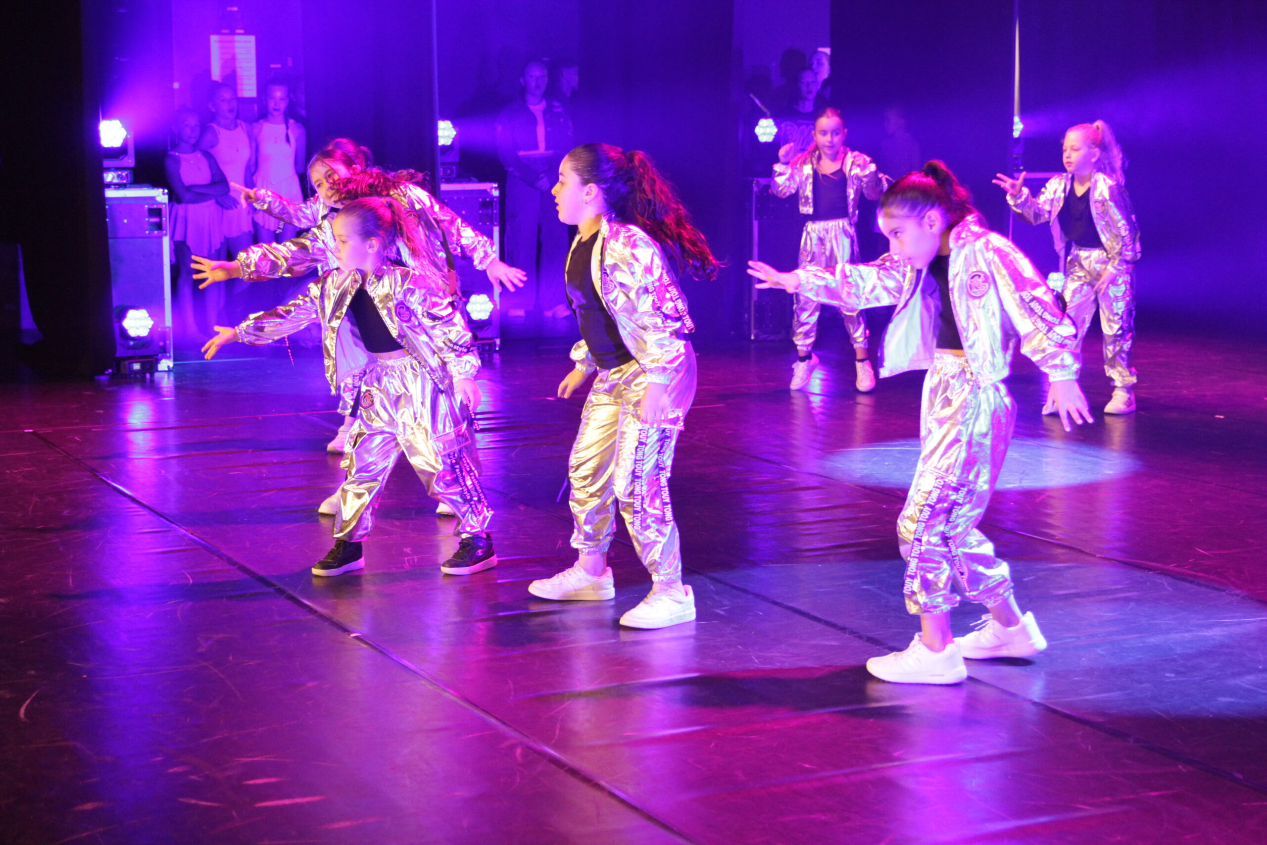 סטודיו Black & White היפהופ וברייקדאנס רמת גן